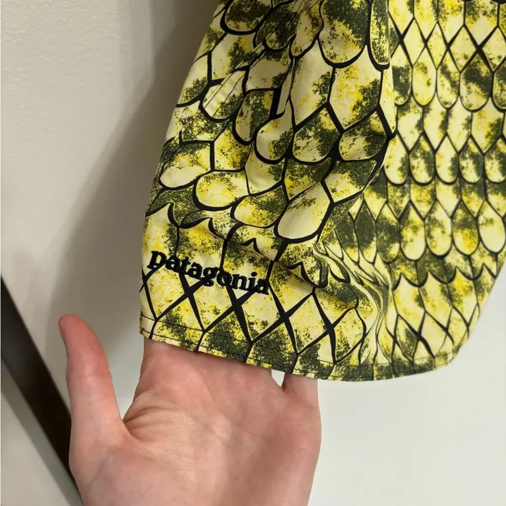 Vintage Patagonia Men’s Fish Scale Print Swim Trunks Yellow and Green - Size 36